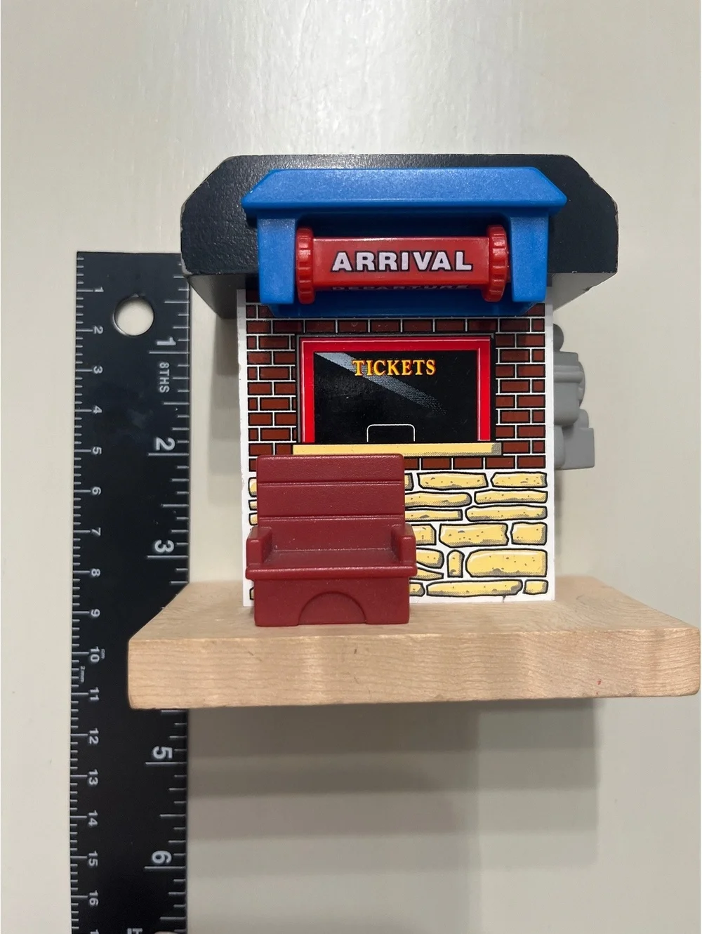 Ticket Booth Station Thomas & Friends Wooden Railway Departure Sign with Bench